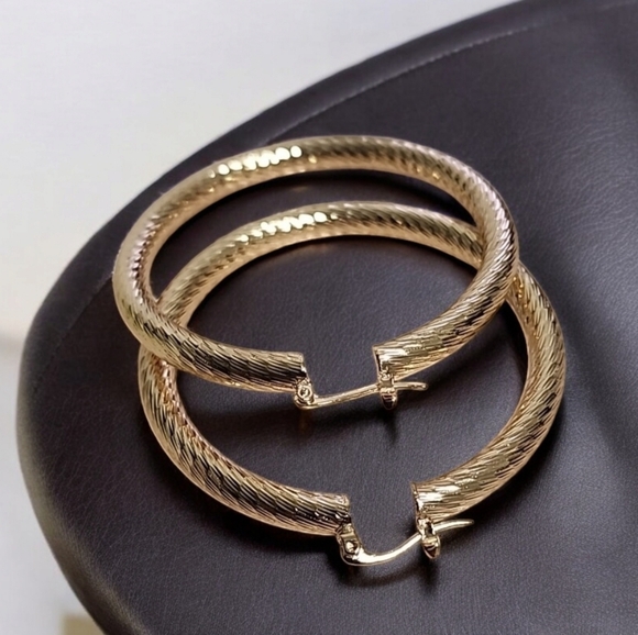 ANNE KLEIN Large Gold Hoops 60mm 2.38" Etched Textured Hoop Earrings Luxe Vibe - Picture 2 of 12